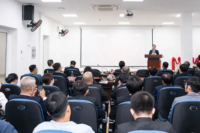 dsc07924-6116-6965.jpg (1)